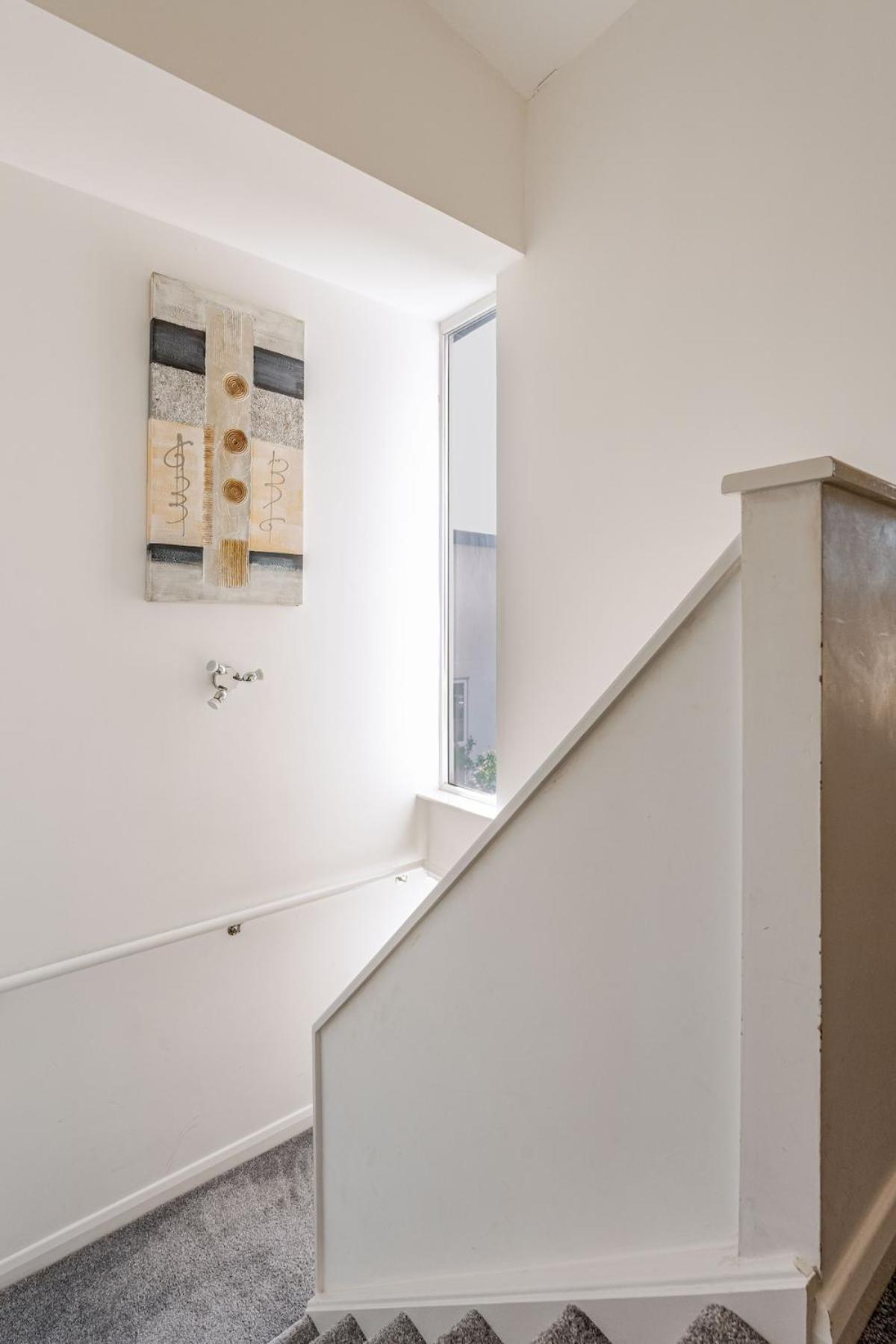 Comfortable 3-Storey House With Free Car Parking Manchester Eksteriør bilde