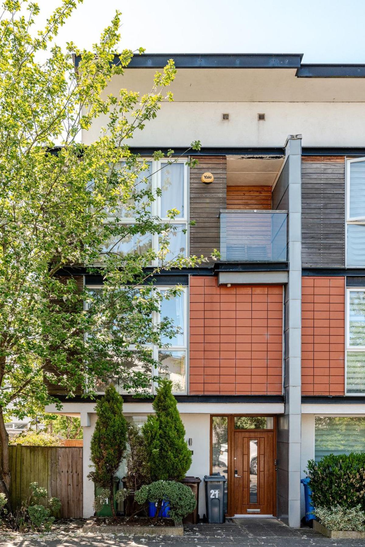Comfortable 3-Storey House With Free Car Parking Manchester Eksteriør bilde