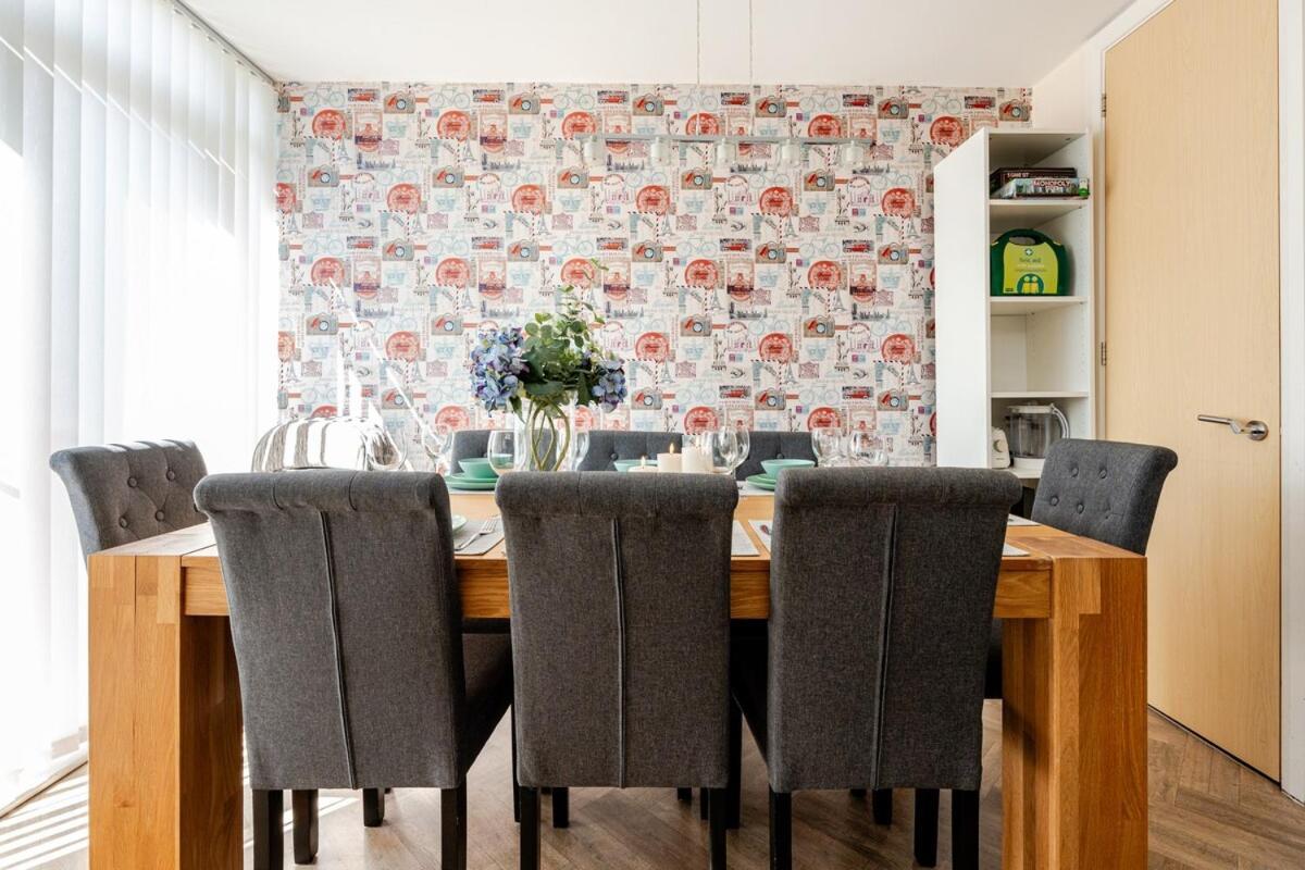 Comfortable 3-Storey House With Free Car Parking Manchester Eksteriør bilde